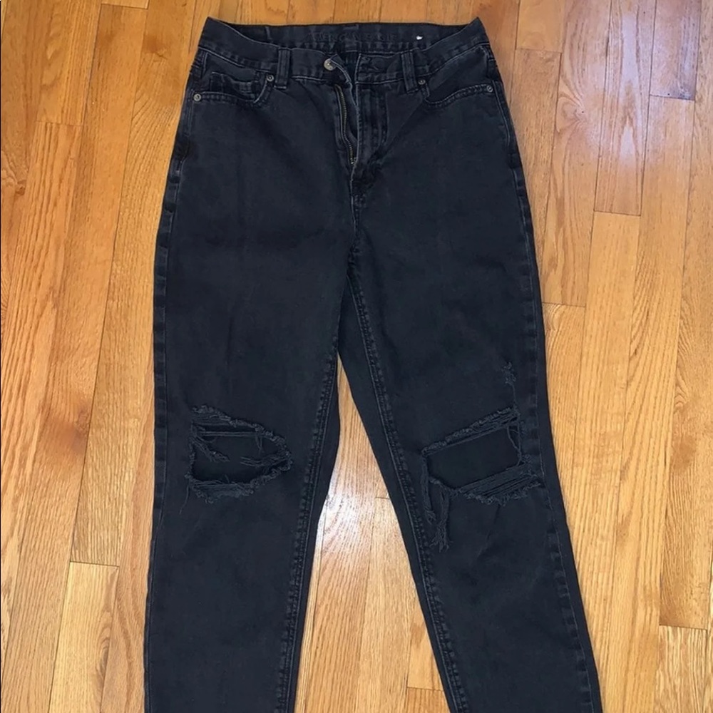 American Eagle Mom Jeans
